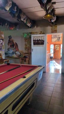 Die Bar in der Lodge